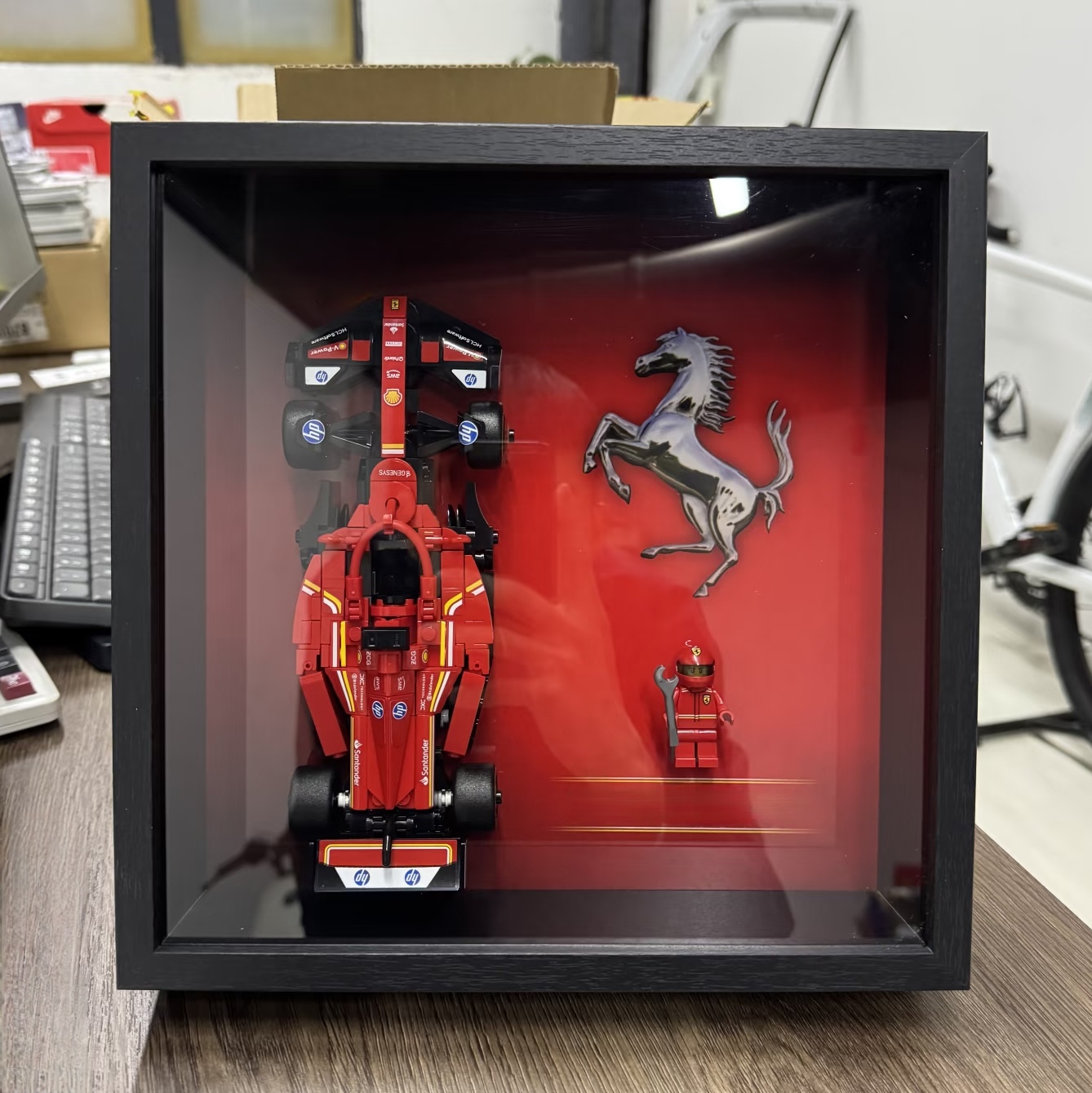 Model Kit F1 - 디스플레이 월보드 벽은 레고 77242 스피드