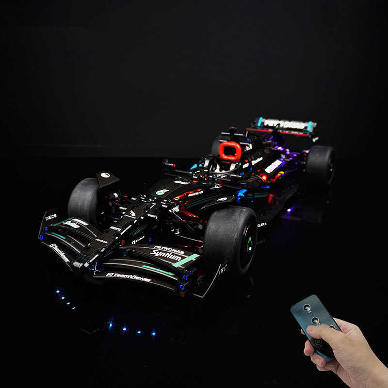 레고 42171 테크니컬 F1 W14 E 레이싱카 램프 - Model Kit F1 리뷰 및 가격