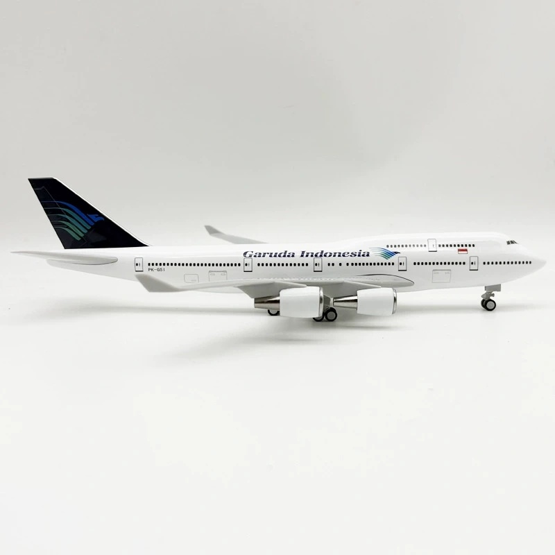 1/250 스케일 30cm 747 비행기 모델 B747 - Model Kit Indonesia 리뷰 및 가격